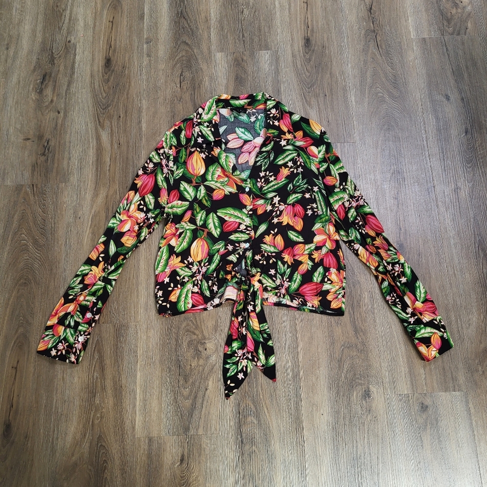 Nicole Miller Large Floral Tie Front Blouse Black Tropical Long Sleeve Top